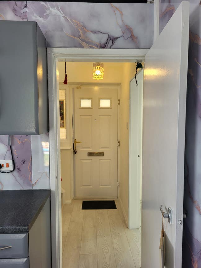 2 double size new decorated house &pound;1250 per month  Main Photo