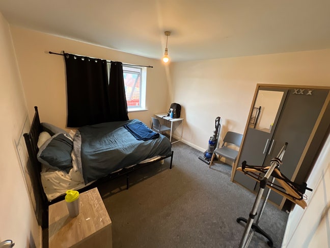 Double Bedroom for Rent - M11 3LN | &pound;450 PCM Main Photo