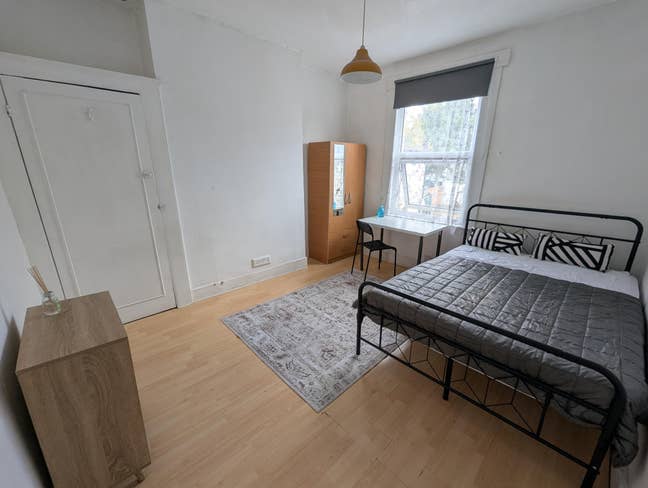 A Lovely Double Near Finsbury Park Main Photo
