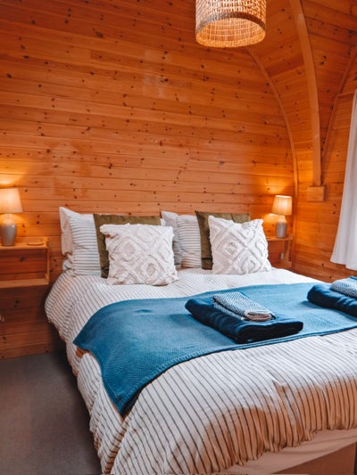 1-bed cabin near Newquay | Bills included Main Photo