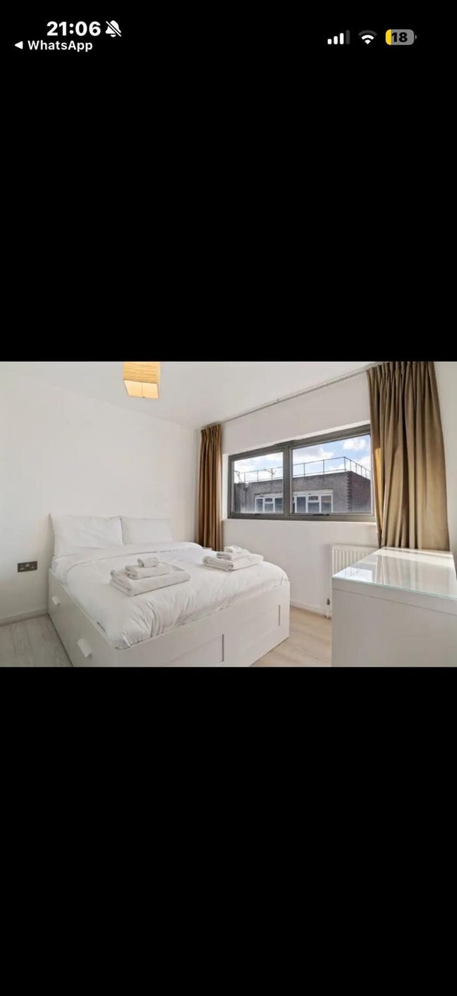 Bright Double Room in Haggerston- 2 Bed/ 2 Bath  Main Photo