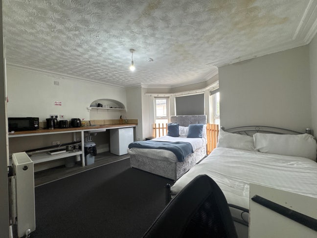 Newstead En-suite studios Main Photo