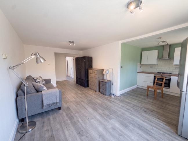 A beautiful 2 bedroom apartment in Tottenham N17 Main Photo