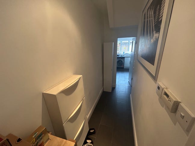 Double Room Ensuite Queens Park W10 (Kilan)  Main Photo