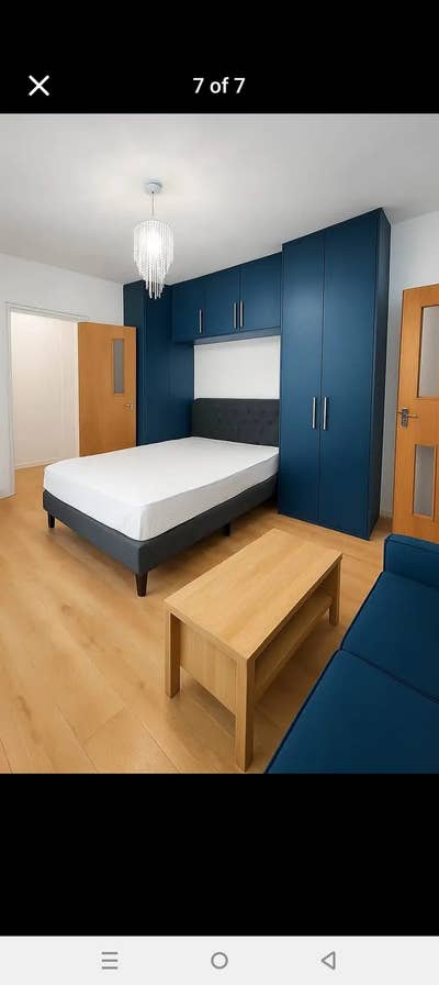 A Spacious Modren Studio Flat for rent in BL1  Main Photo
