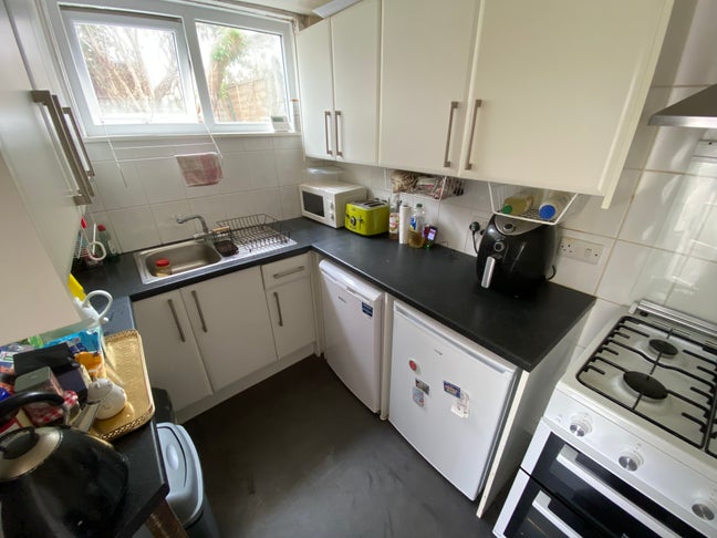 Student Rooms Available in Falmouth Main Photo