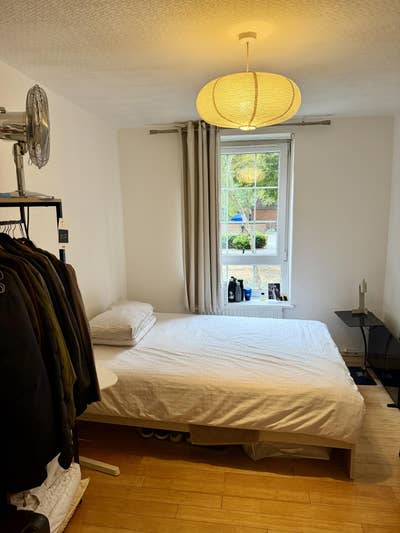 Double Room available in great location  Main Photo