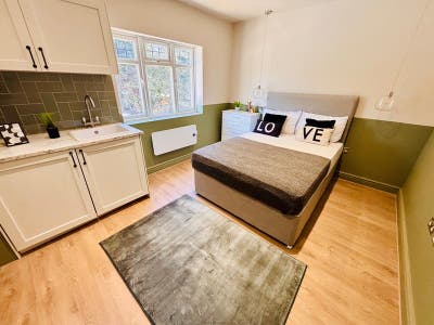 🏠✨️ Studios Available to Let in Greenford Main Photo