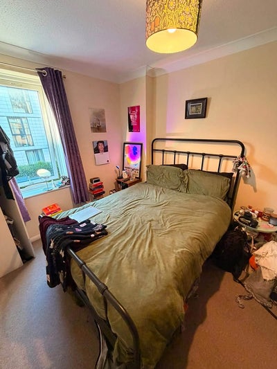Zone 1 Ensuite Main Photo