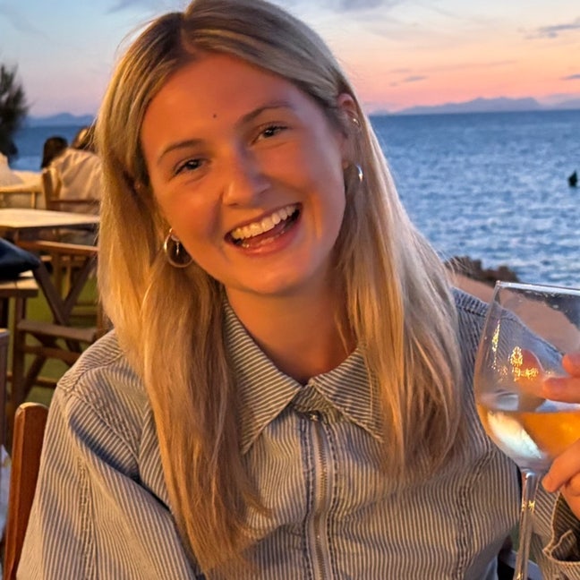 22 year old female - Double Room/ Buddy up. Main Photo