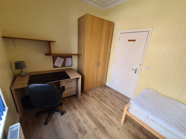 Room 6 available for this academic year. Main Photo