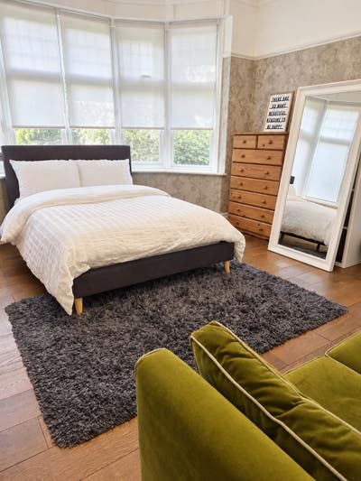 Furnished Room in Quiet Purley Home – &pound;900 pcm Main Photo