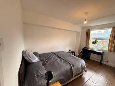  Haggerston/Victoria  Park@2Rooms Main Photo