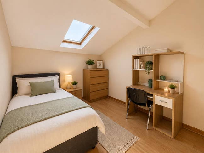 Student House-Share Main Photo