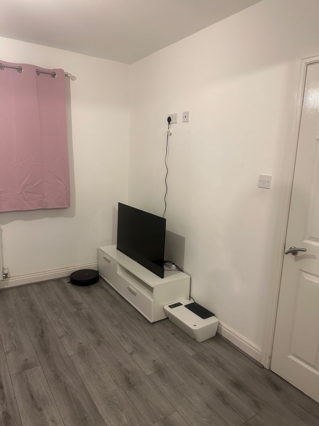 Fully furnished double bedroom  Main Photo