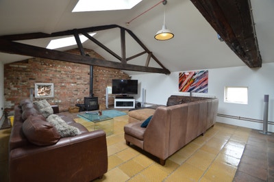 Huge Studio Rooms in Newark Town Centre Main Photo