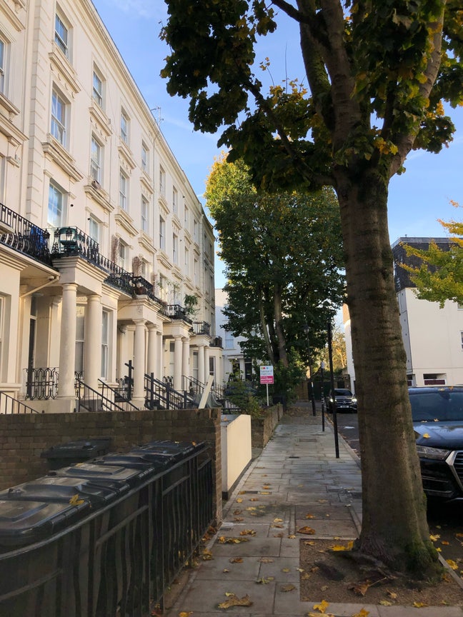 Double room (en-suite) available in St John’s Wood Main Photo