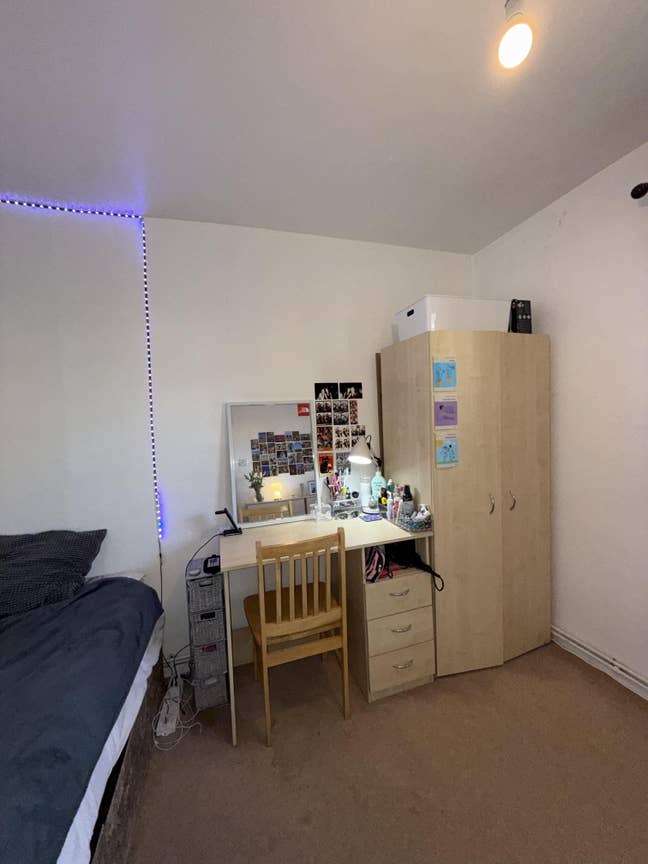 Room available in Walworth Main Photo