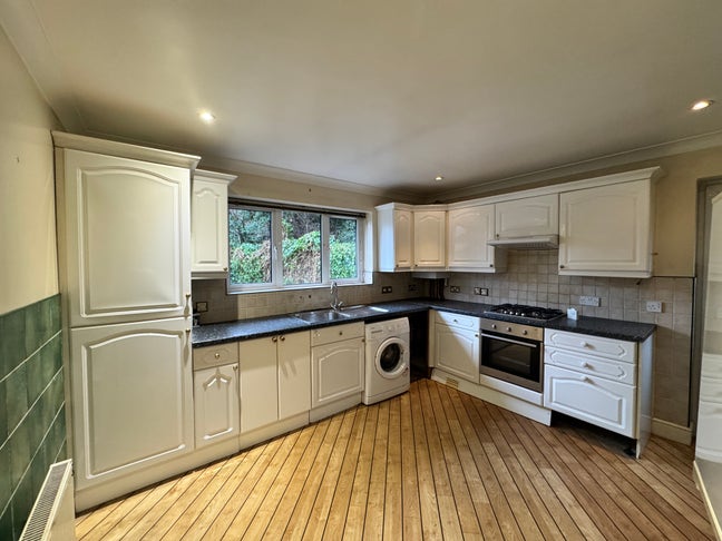3 Bed House in Greenford Main Photo