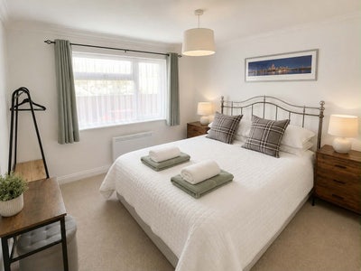 The Garden Flat at Wynncroft short term winter let Main Photo