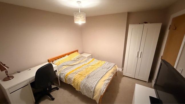 Double Room in Montpelier Main Photo