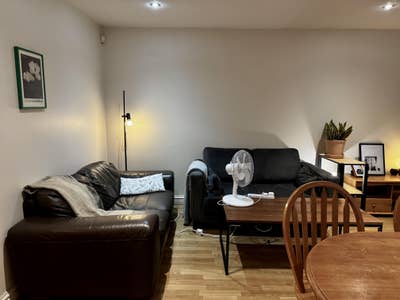 Double bed flat housemate wanted  city centre  Uni Main Photo