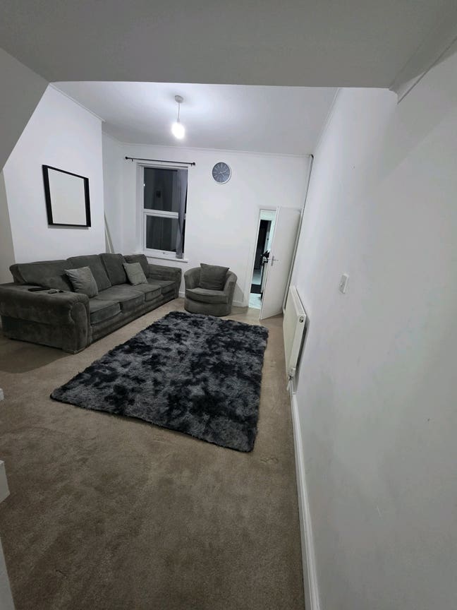 Fully Furnished House Available Now Main Photo