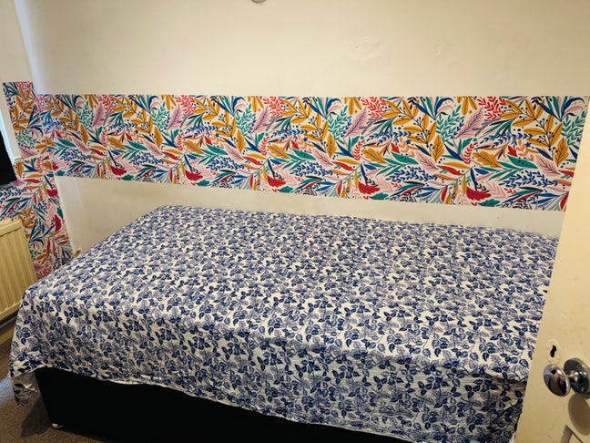 Single room with private to rent . Main Photo