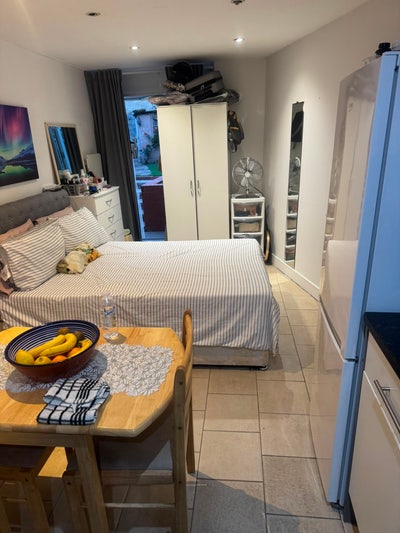 ✨ 🏡 Studio Flat to Let Willesden with Garden 🪴   Main Photo