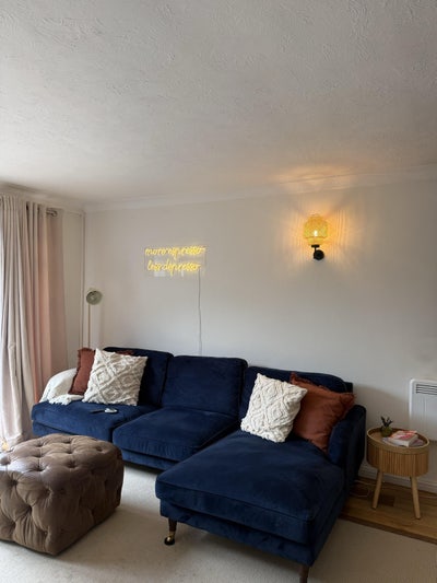  Double Room Available – Female Professional Main Photo