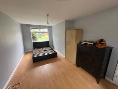 Large room inclusive of all bills  Main Photo