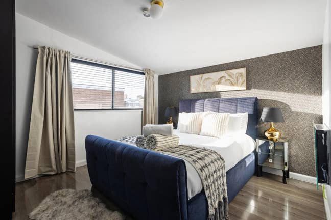 Modern Double Rooms in Refurbished NW6 Home  Main Photo