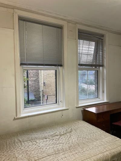 Room Available Now Only 20 Mins to  West End /City Main Photo