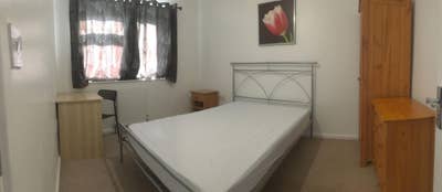 Large room available in popular location Main Photo