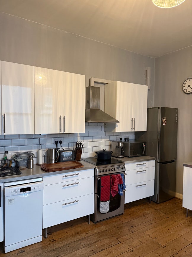 Brixton whole flat sublet - 28 Oct to 21 Nov Main Photo