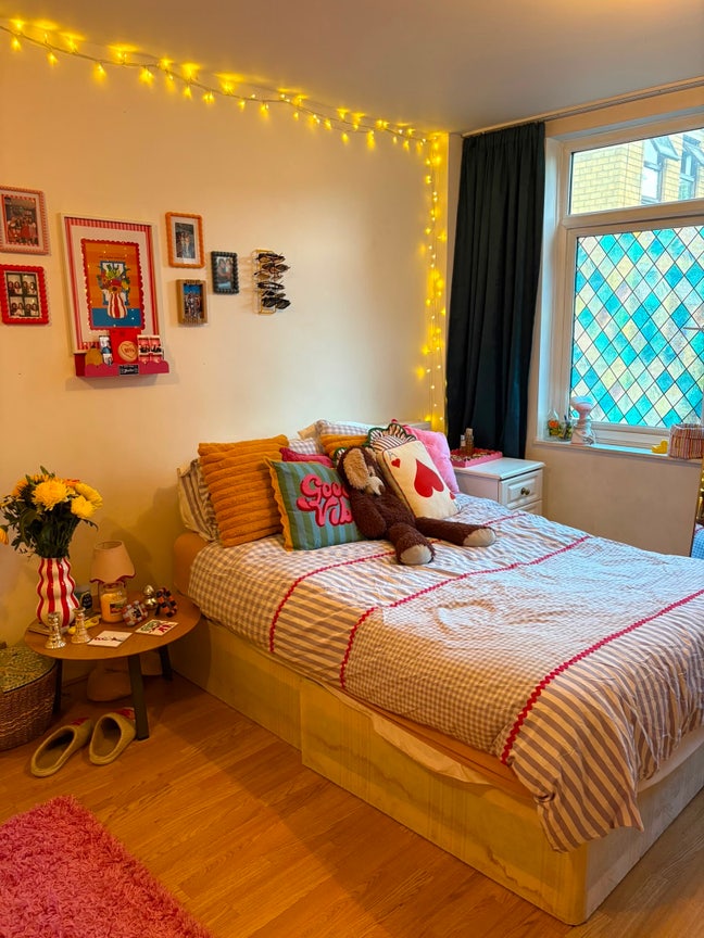 Room near Dalston Junction Main Photo