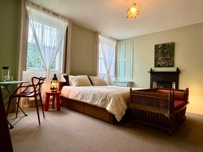 Master Room En-Suite off the seafront  Main Photo