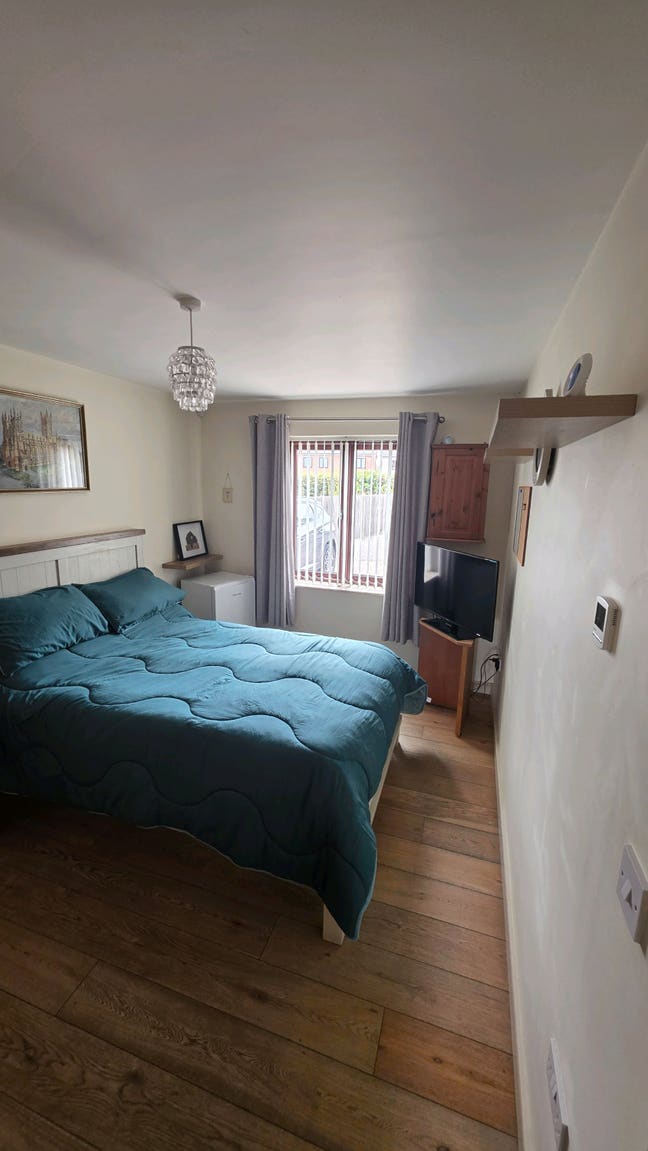 Room for let  Main Photo