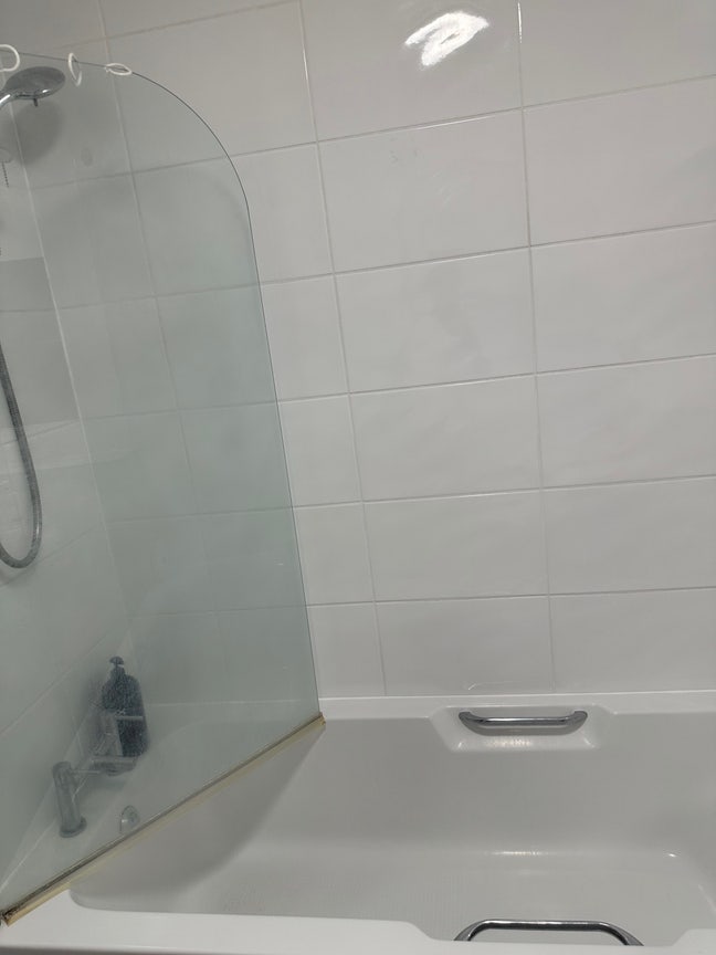Single room available  Main Photo