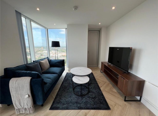 Double Room Available - Bankside Boulevard  Main Photo