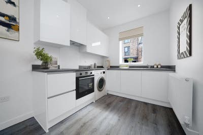 Large Double Room Birmingham City Centre Main Photo