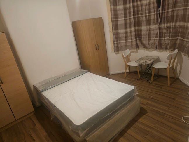 Double room for rent in harlesden Main Photo