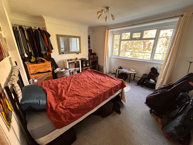 Spacious Double Bedroom For Rent In Brighton Main Photo