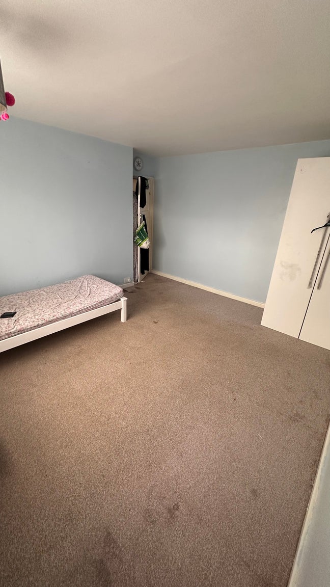Double bedroom Main Photo