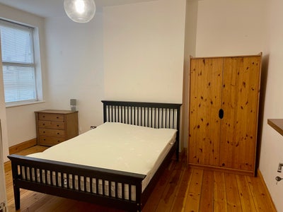 Lovely spacious double room to let in Clacton Main Photo