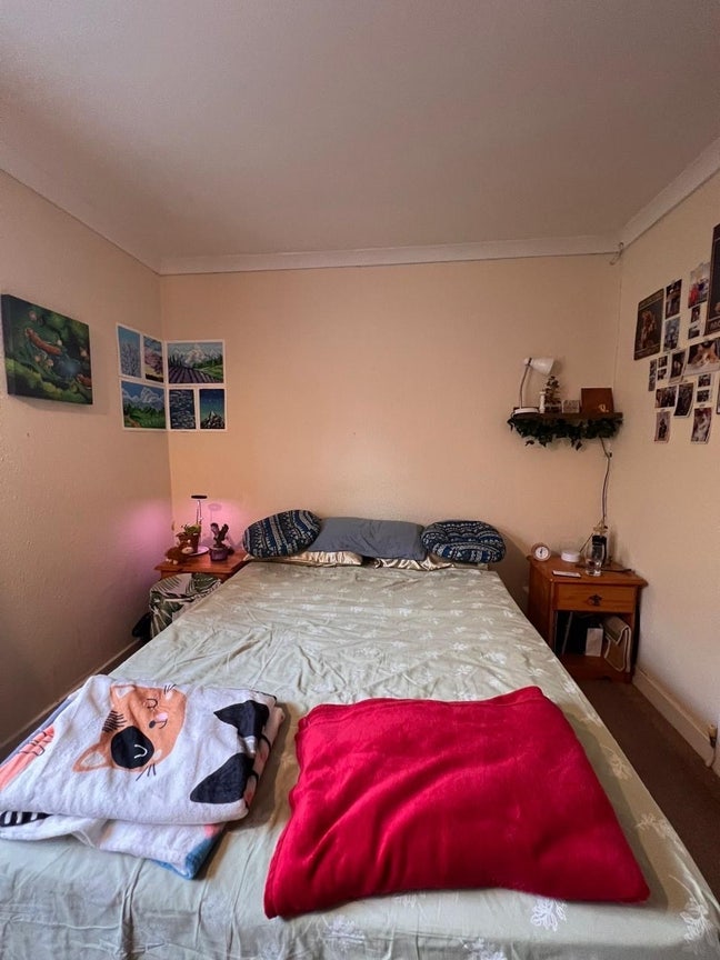 Double Bedroom available in Dennistoun Main Photo