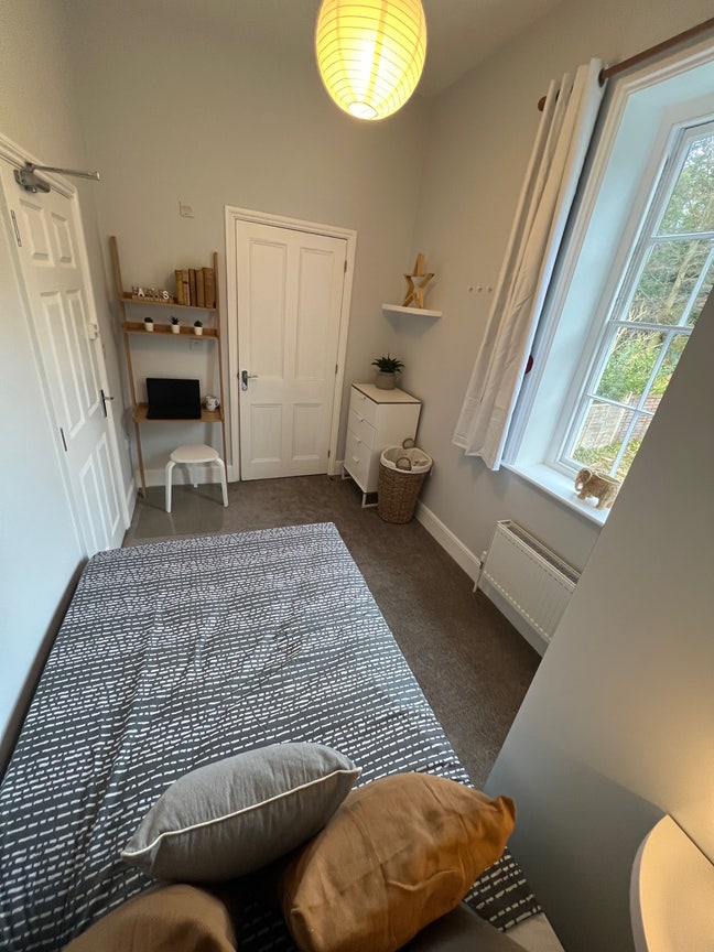 Stunning Property, Medium Double Ensuite Room  Main Photo