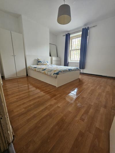 Big Double Room 4 Min Walk Stoke Newington St Main Photo