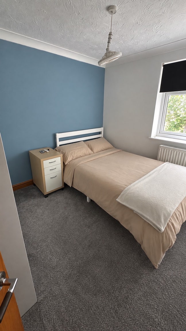 🏡 Rooms to Rent - Yate, Bristol | Bills included Main Photo