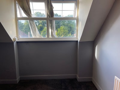 Large Double Room-Professional House Share Main Photo